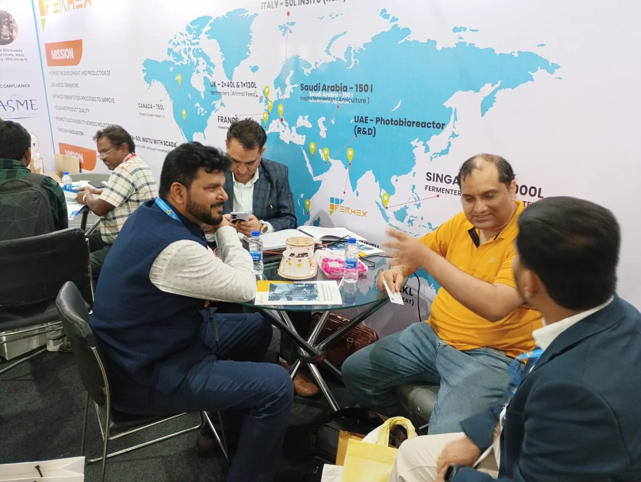Analytica lab exhibition-2025